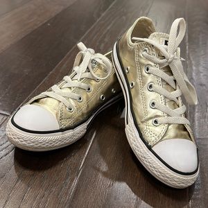 GUC Converse Size 2 Youth